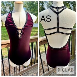 Burgundy velvet leotard AS